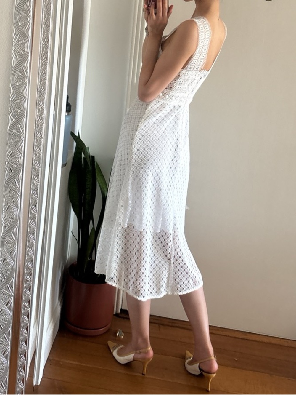 Sandro White Eyelet Lace Midi Dress size 8 originally 500 - Picture 2 of 3